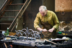 Fabricant de meubles personnalisés en acier   